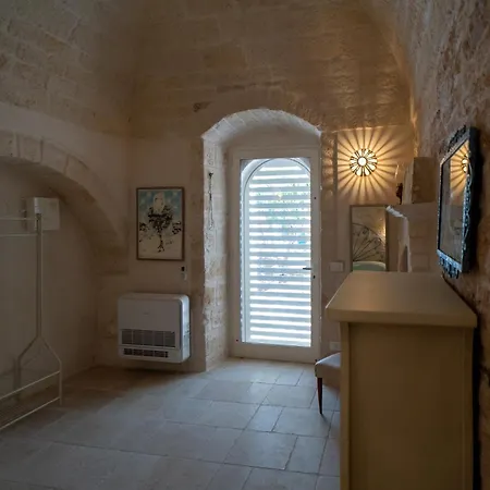 Trullo Starbax Villa *