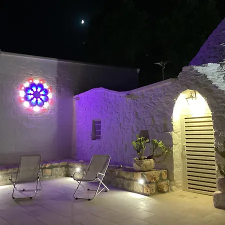 Trullo Starbax * Francavilla Fontana