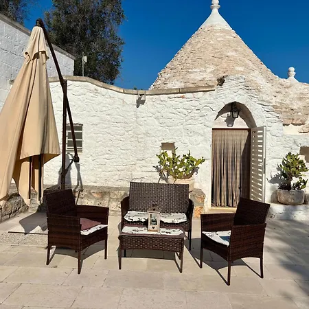 Trullo Starbax * Francavilla Fontana